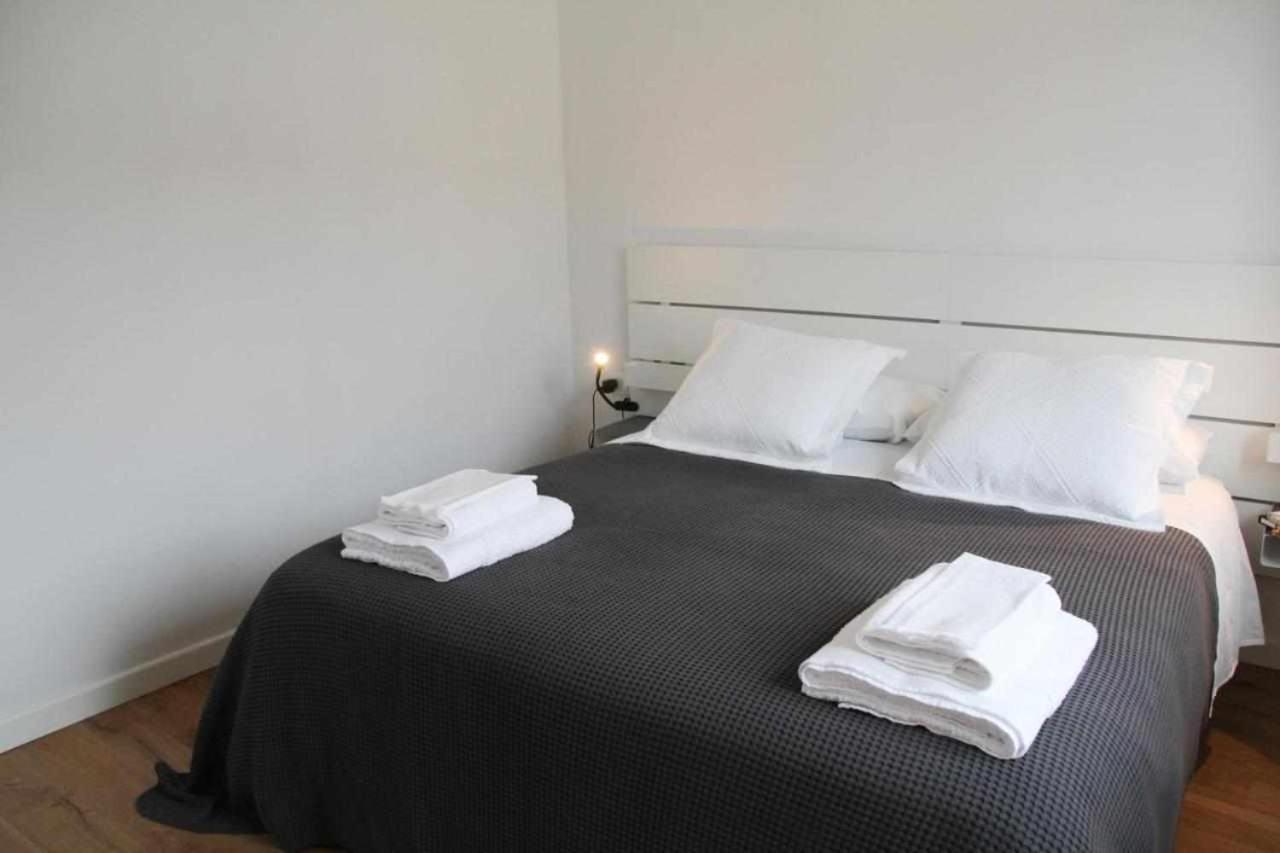 Waterfront Balcony I Grani 1 Resort Style Suite Livorno Exterior foto